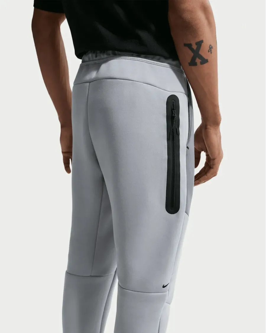 Спортивні штани Nike Sportswear Tech Fleece HV0959-077
