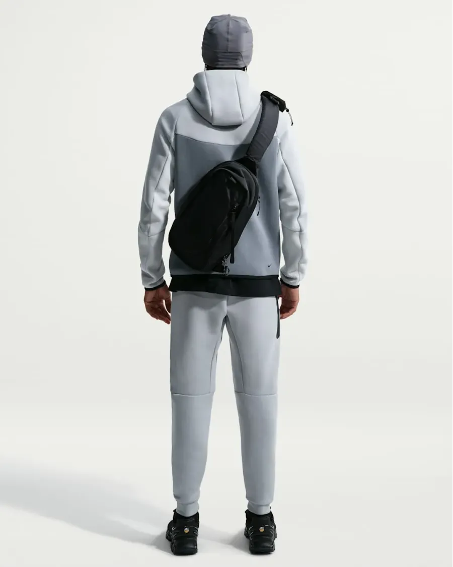 Спортивні штани Nike Sportswear Tech Fleece HV0959-077