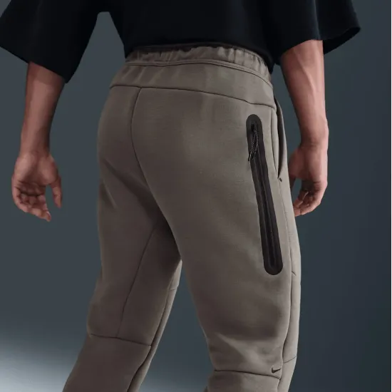 Спортивні штани Nike Sportswear Tech Fleece HV0959-289