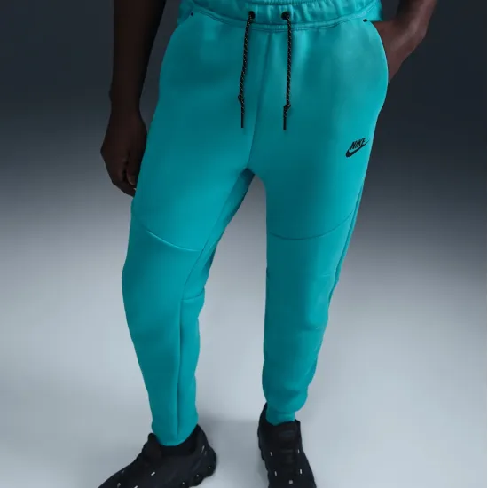 Спортивні штани Nike Sportswear Tech Fleece HV0959-345