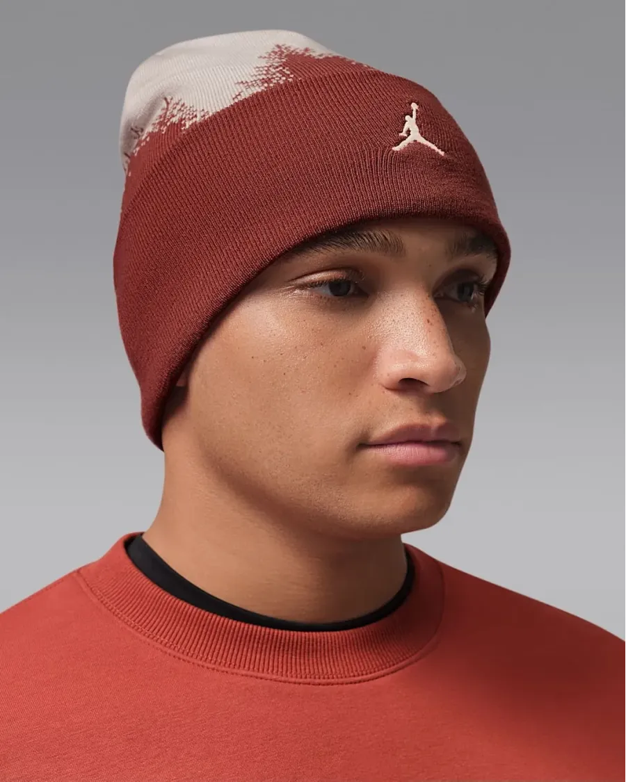 Шапка Nike Air Jordan Peak HV1077-292