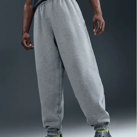 Штани Nike Solo Swoosh Cuffed Fleece HV1088-063