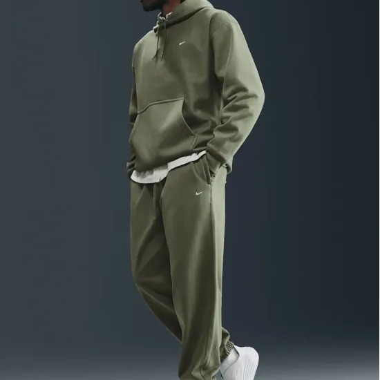 Штани Nike Solo Swoosh Cuffed Fleece HV1088-222