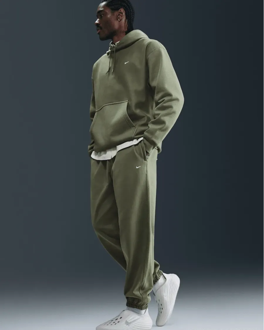 Штани Nike Solo Swoosh Cuffed Fleece HV1088-222
