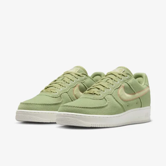 Кросівки Nike Air Force 1 Low Canvas HV1204-300