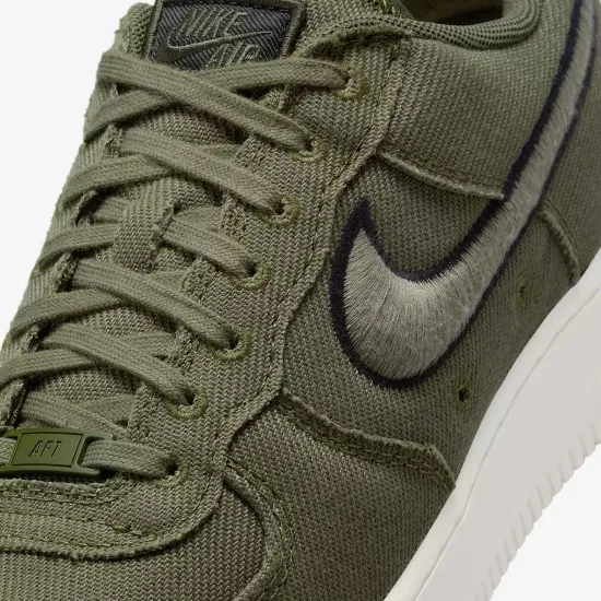 Кросівки Nike Air Force 1 Low Canvas HV1204-301
