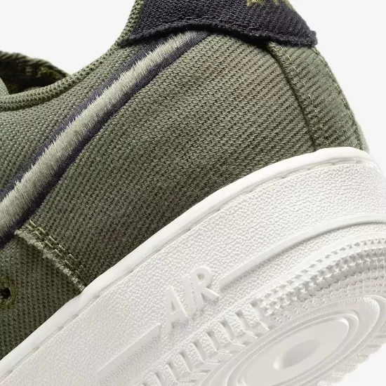 Кросівки Nike Air Force 1 Low Canvas HV1204-301