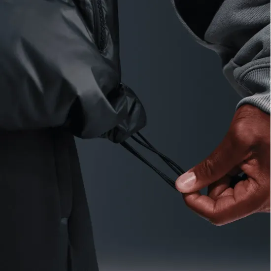 Жилетка Nike Windrunner Statement Down HV1480-010