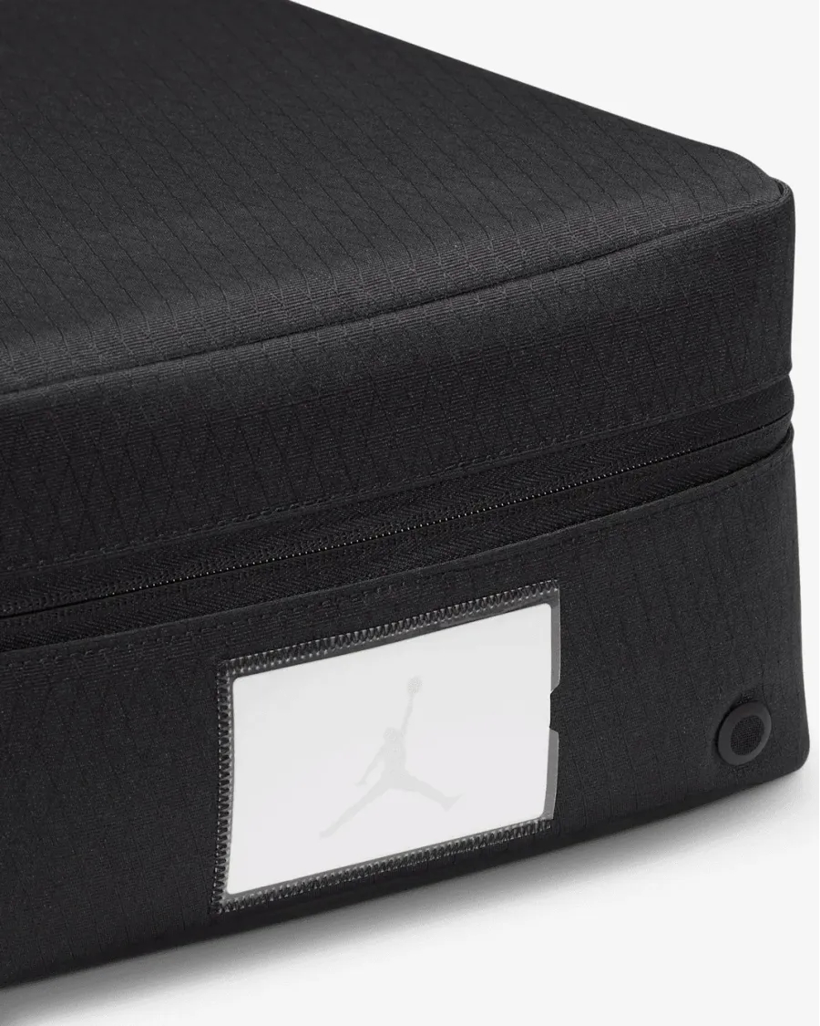 Сумка Nike Air Jordan The Collectors Shoe Box HV1618-010