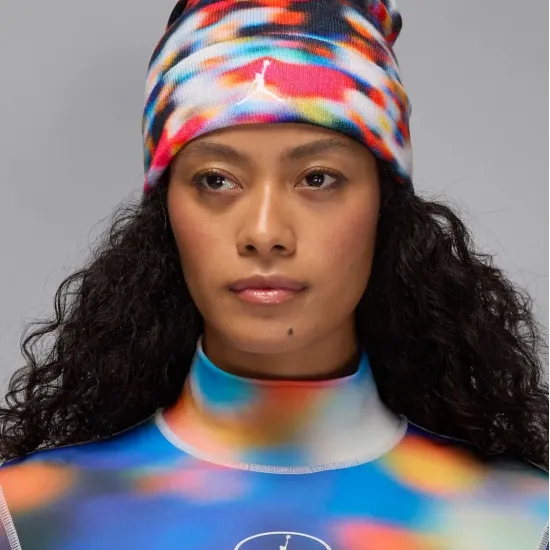 Шапка Nike Air Jordan Peak Essential Mountainside Beanie HV2047-100
