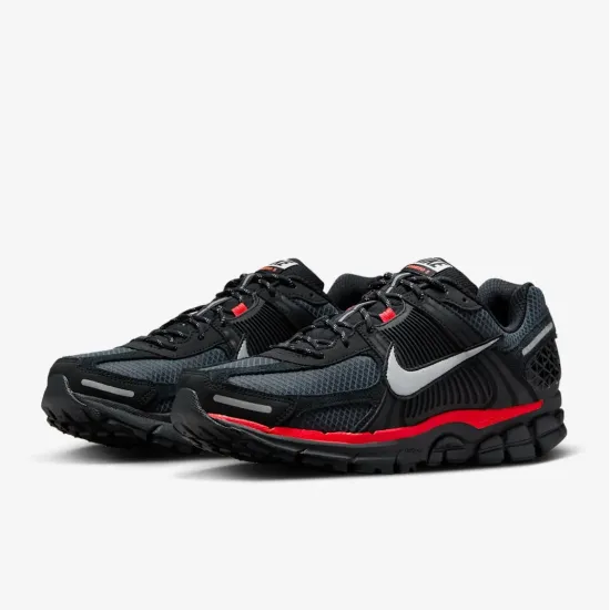 Кросівки Nike Zoom Vomero 5 HV2527-002