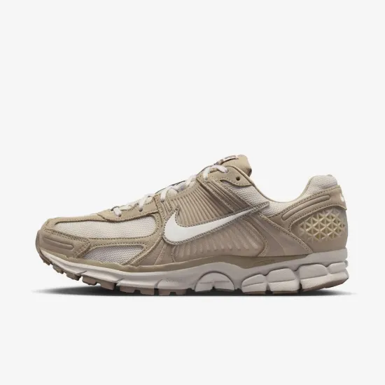 Кросівки Nike Air Zoom Vomero 5 HV2529-200