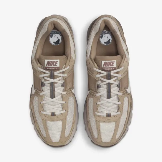 Кросівки Nike Air Zoom Vomero 5 HV2529-200