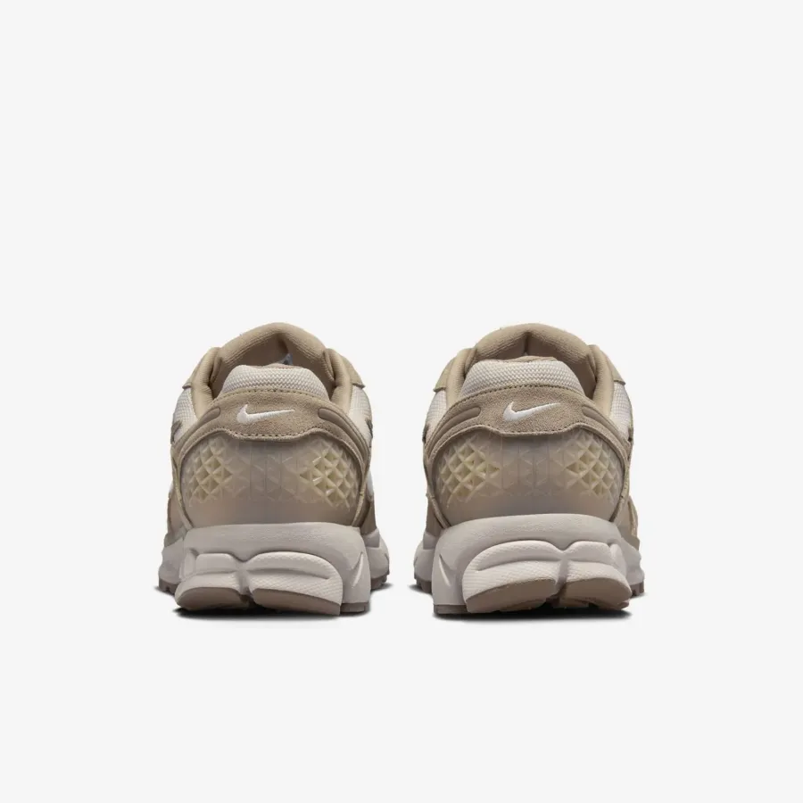 Кросівки Nike Air Zoom Vomero 5 HV2529-200