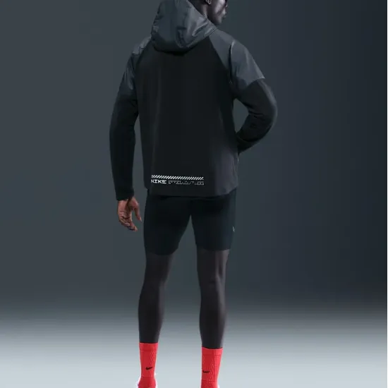 Вітровка Nike Miler Repel Winterized HV2669-010