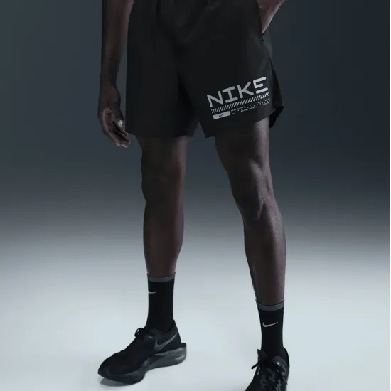 Шорти Nike Challenger Winterized 2-in-1 Running HV2679-010