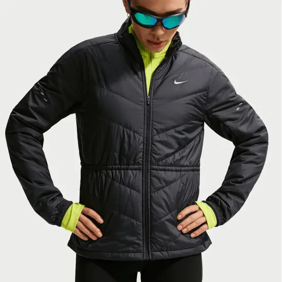 Куртка Nike Swift Therma-FIT Running HV2744-010