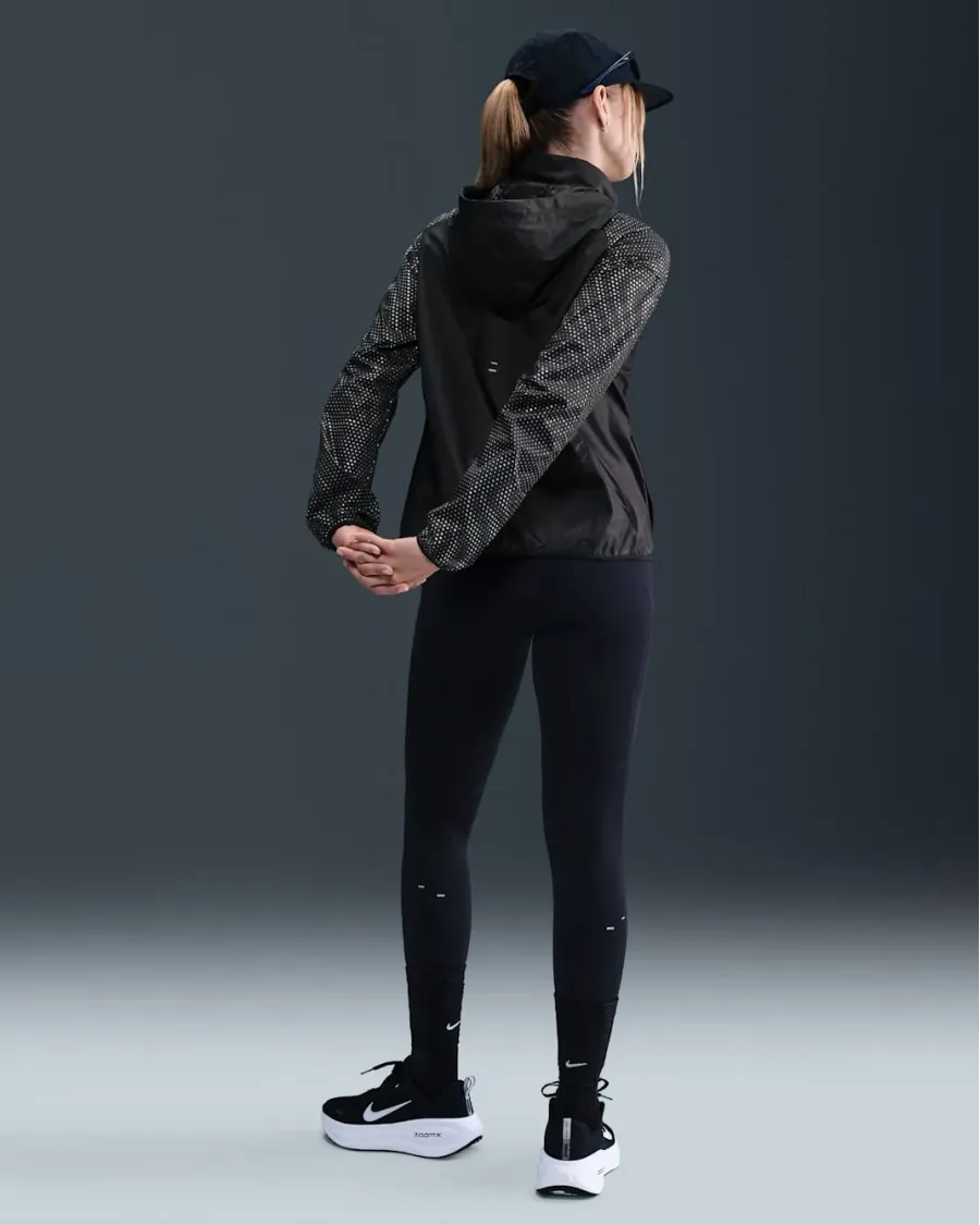 Куртка Nike Tempo Flash Repel Running HV2985-010