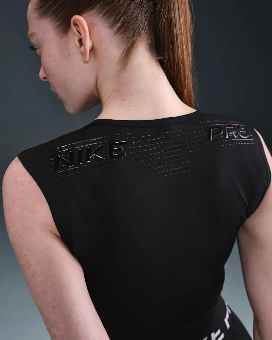 Майка Nike Pro Dri-FIT Tank Top HV3667-010