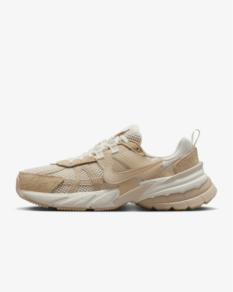 Кросівки Nike V2K Run HV3917-133