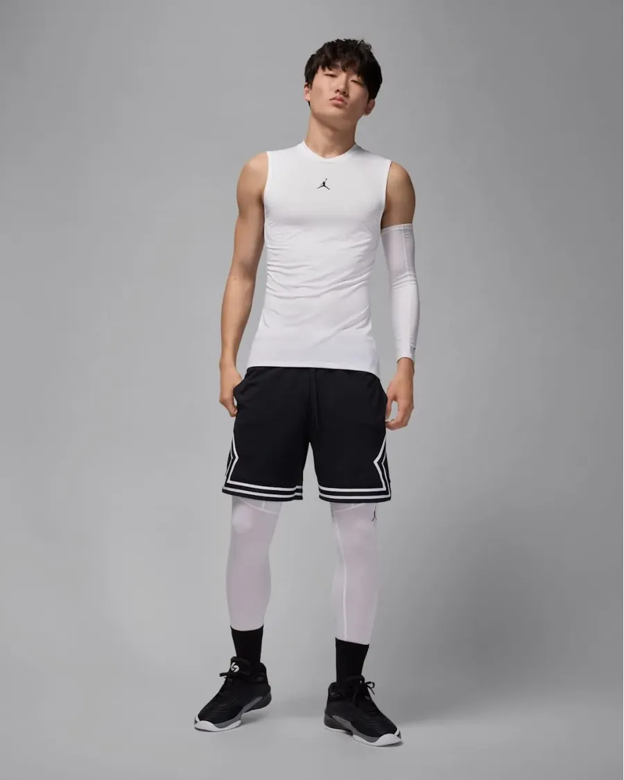 Майка Nike Air Jordan Sport Dri‑FIT Sleeveless Base Layer HV4101-100