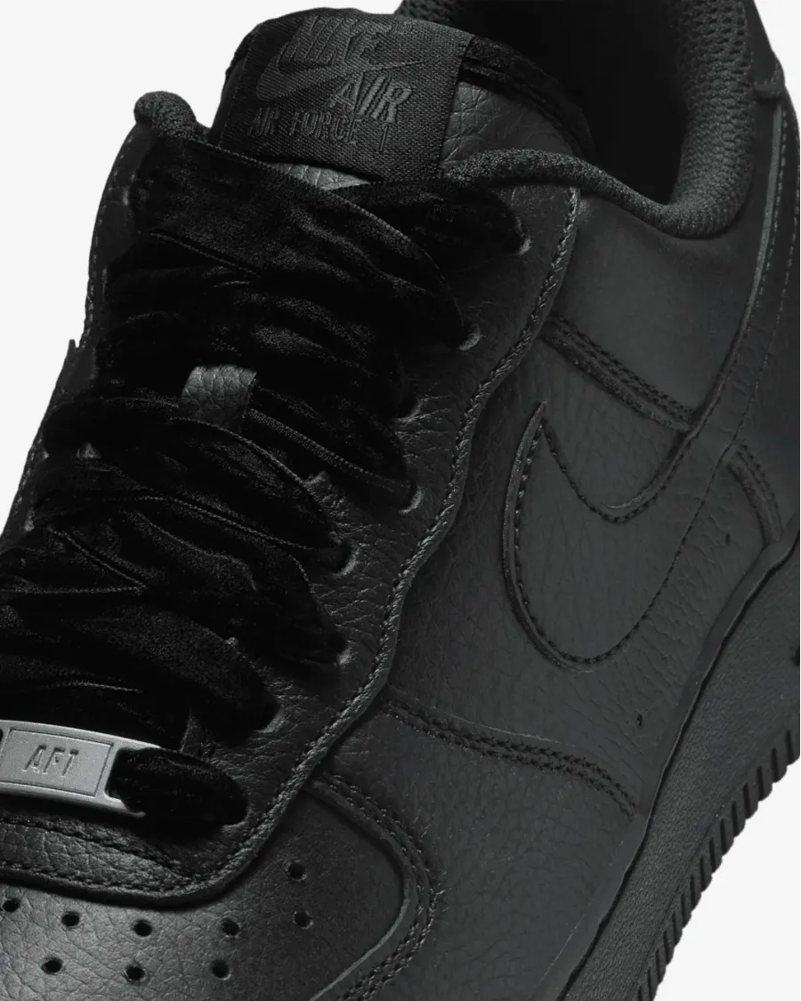 Кросівки Nike Air Force 1 Low HV4403-001
