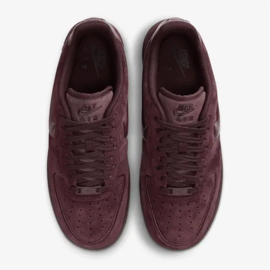 Кросівки Nike Air Force 1 07 HV4406-600