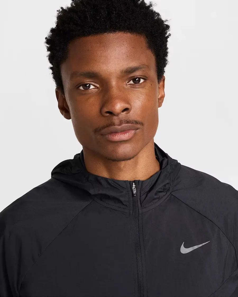 Куртка Nike Stride Repel UV Running HV4548-010