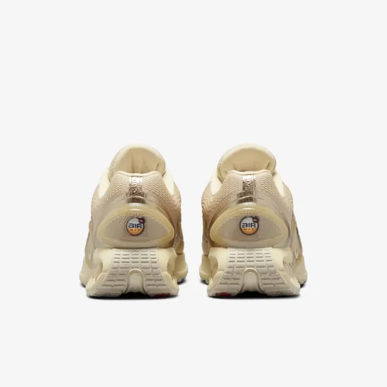 Кросівки Nike Air Max DN HV4861-200