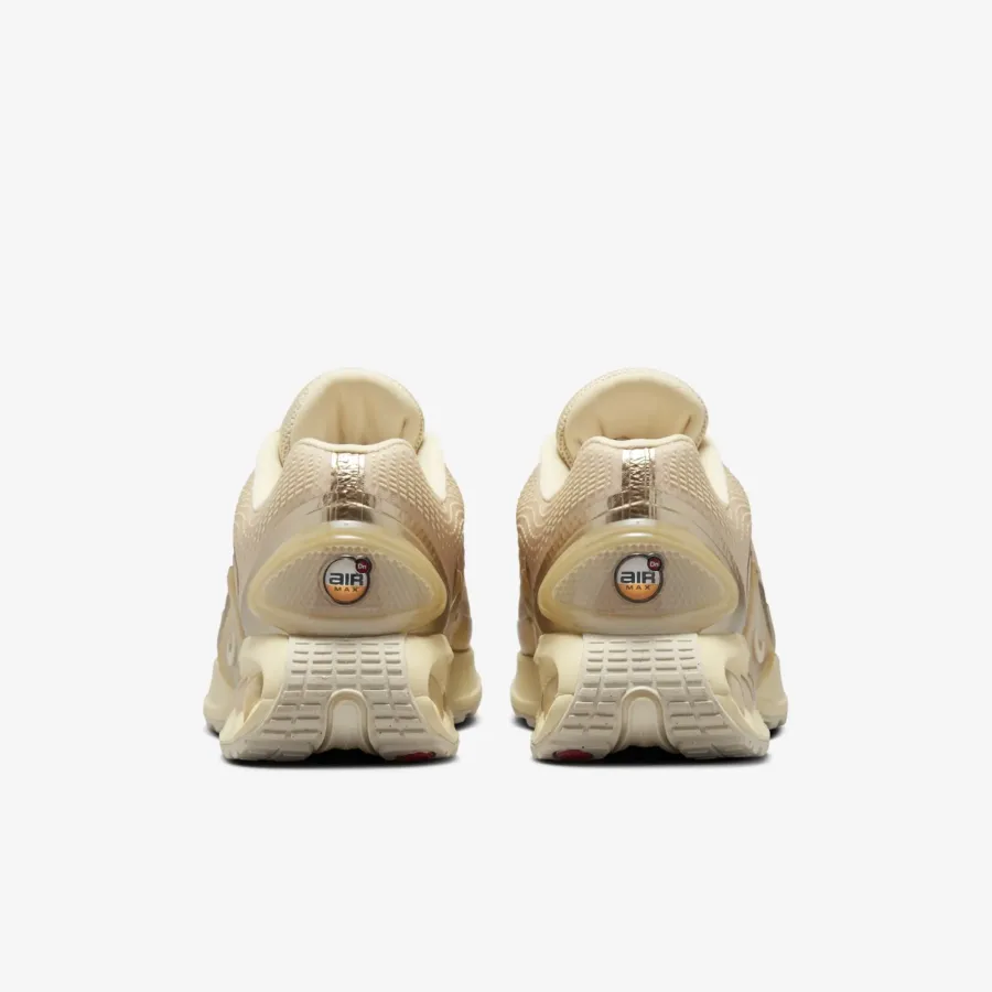 Кросівки Nike Air Max DN HV4861-200