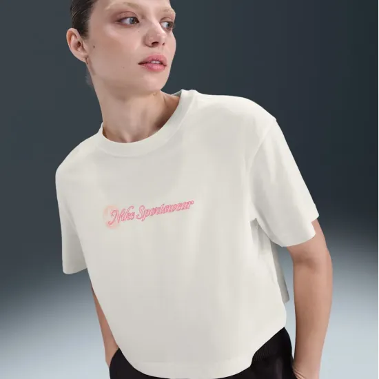 Футболка Nike Club Short Sleeve Crop Tee HV4947-110
