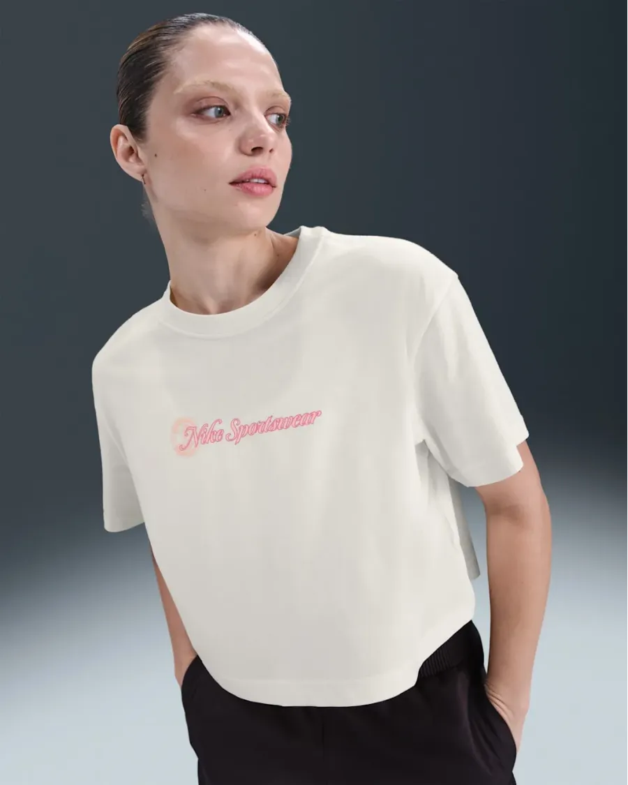 Футболка Nike Club Short Sleeve Crop Tee HV4947-110