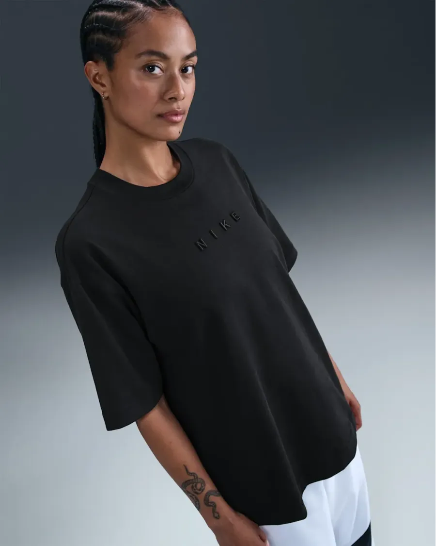Футболка Nike Sportswear Oversized Short-Sleeve HV4957-010