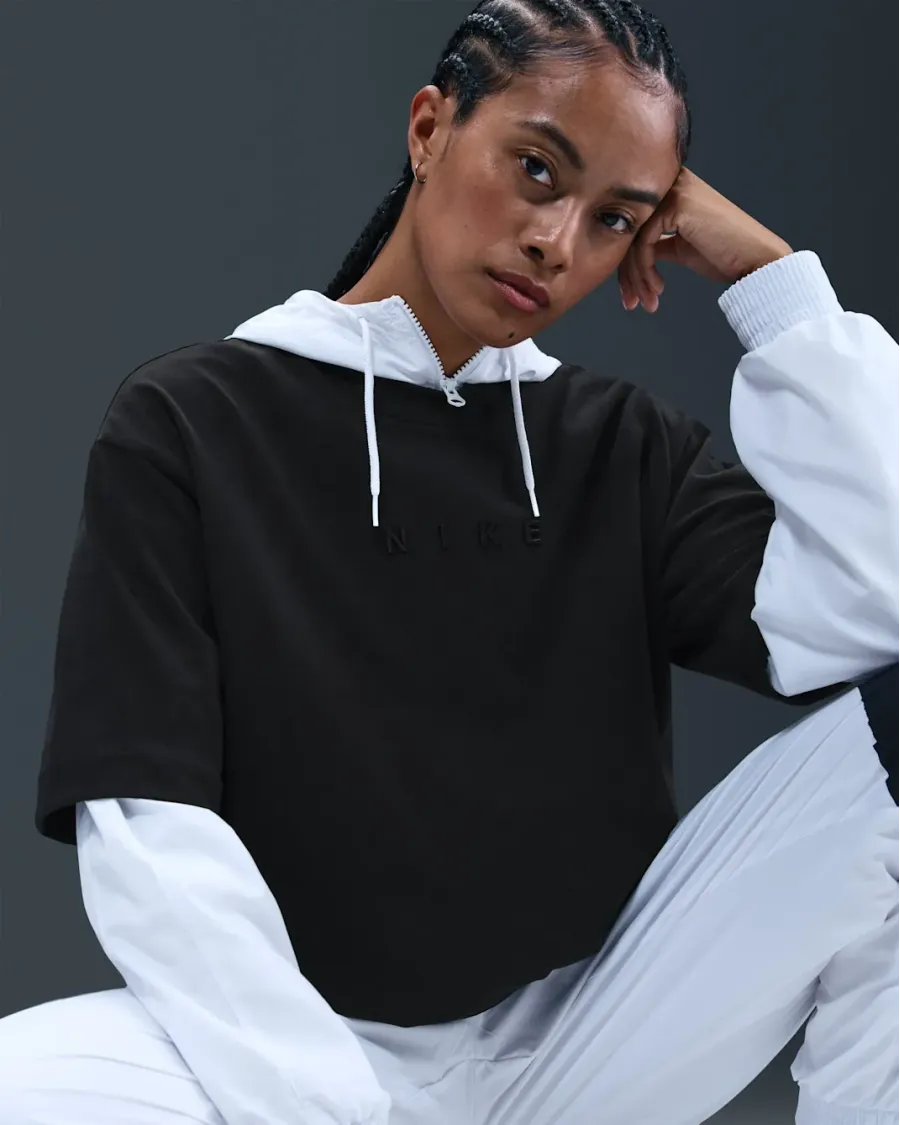 Футболка Nike Sportswear Oversized Short-Sleeve HV4957-010