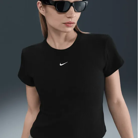 Футболка Nike Sportswear Tight Ribbed Short-Sleeve HV4994-010