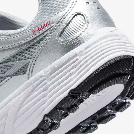 Кросівки Nike P-6000 HV5064-002