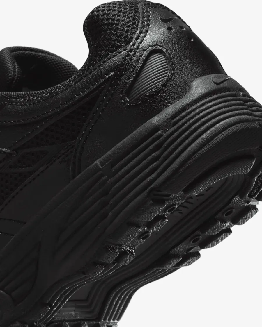 Кросівки Nike P-6000 HV5064-011