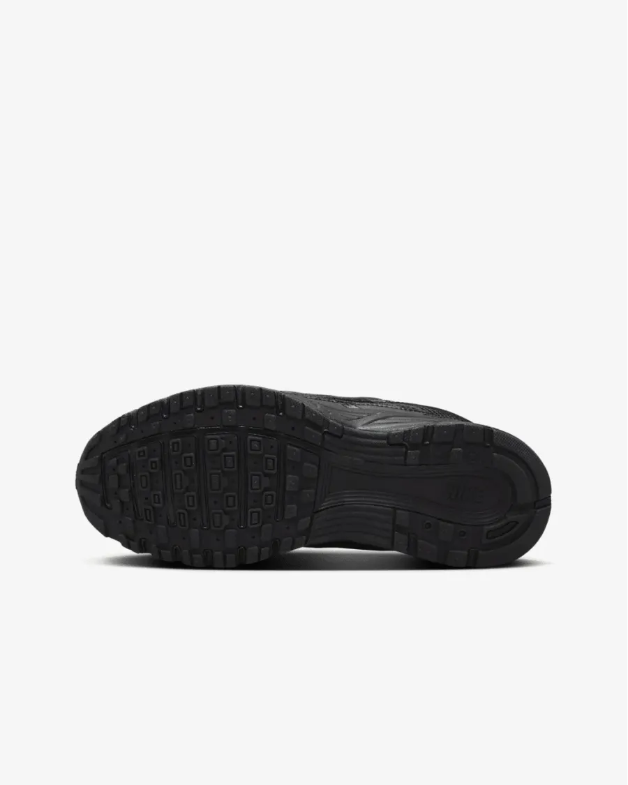 Кросівки Nike P-6000 HV5064-011