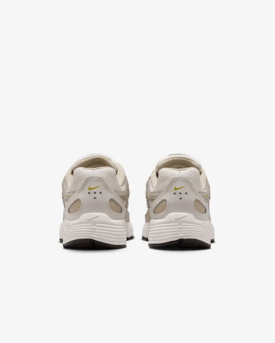 Кросівки Nike P-6000 HV5064-018