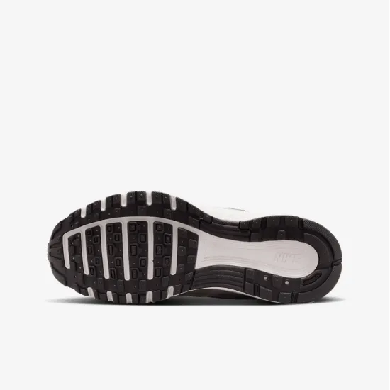 Кросівки Nike P-6000 HV5064-018