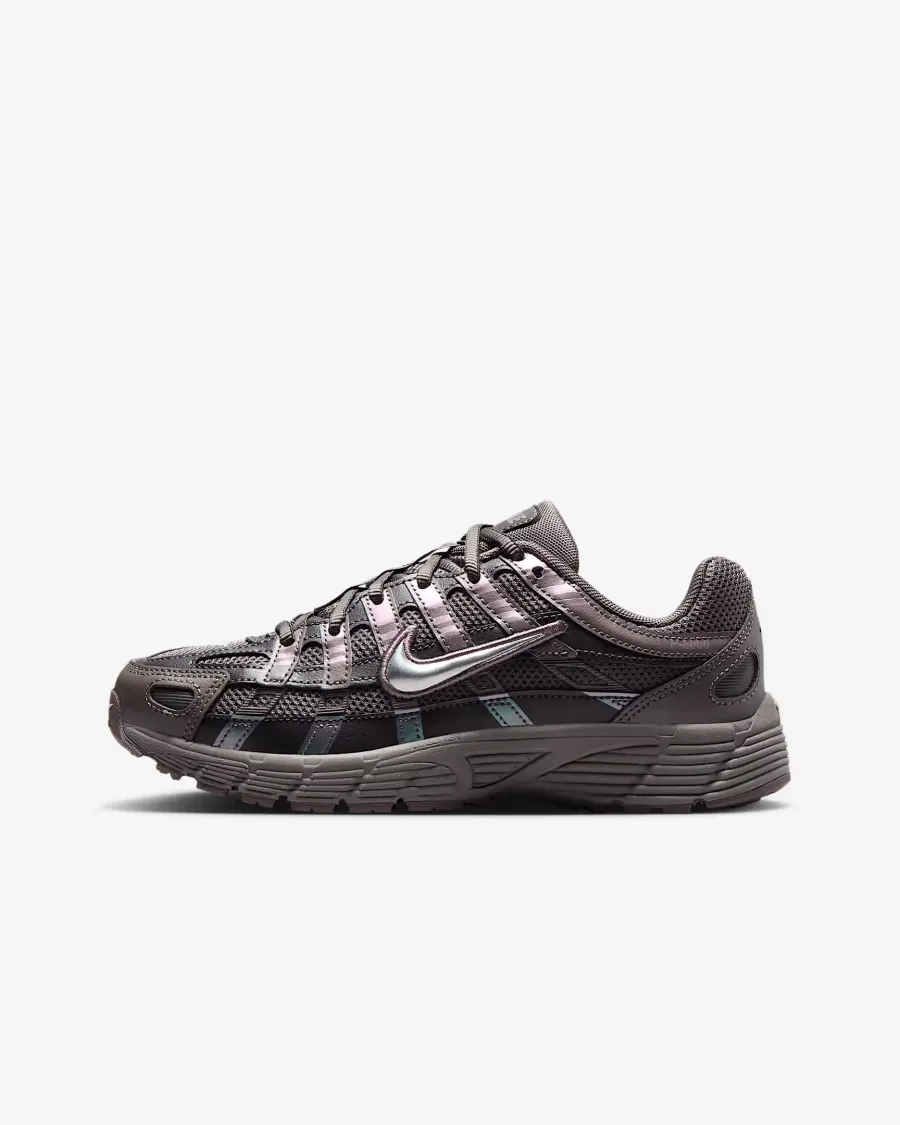 Кросівки Nike P-6000 HV5064-200