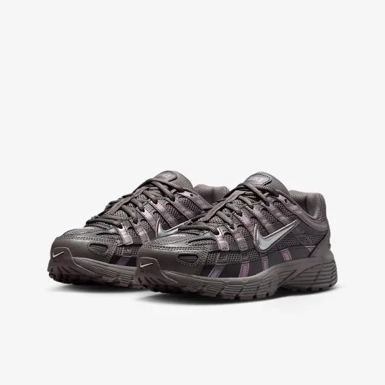 Кросівки Nike P-6000 HV5064-200
