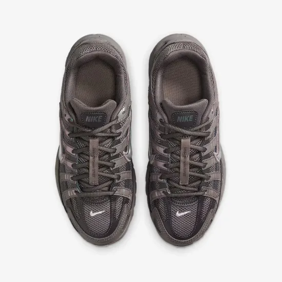 Кросівки Nike P-6000 HV5064-200