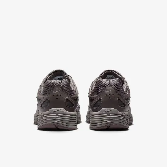 Кросівки Nike P-6000 HV5064-200
