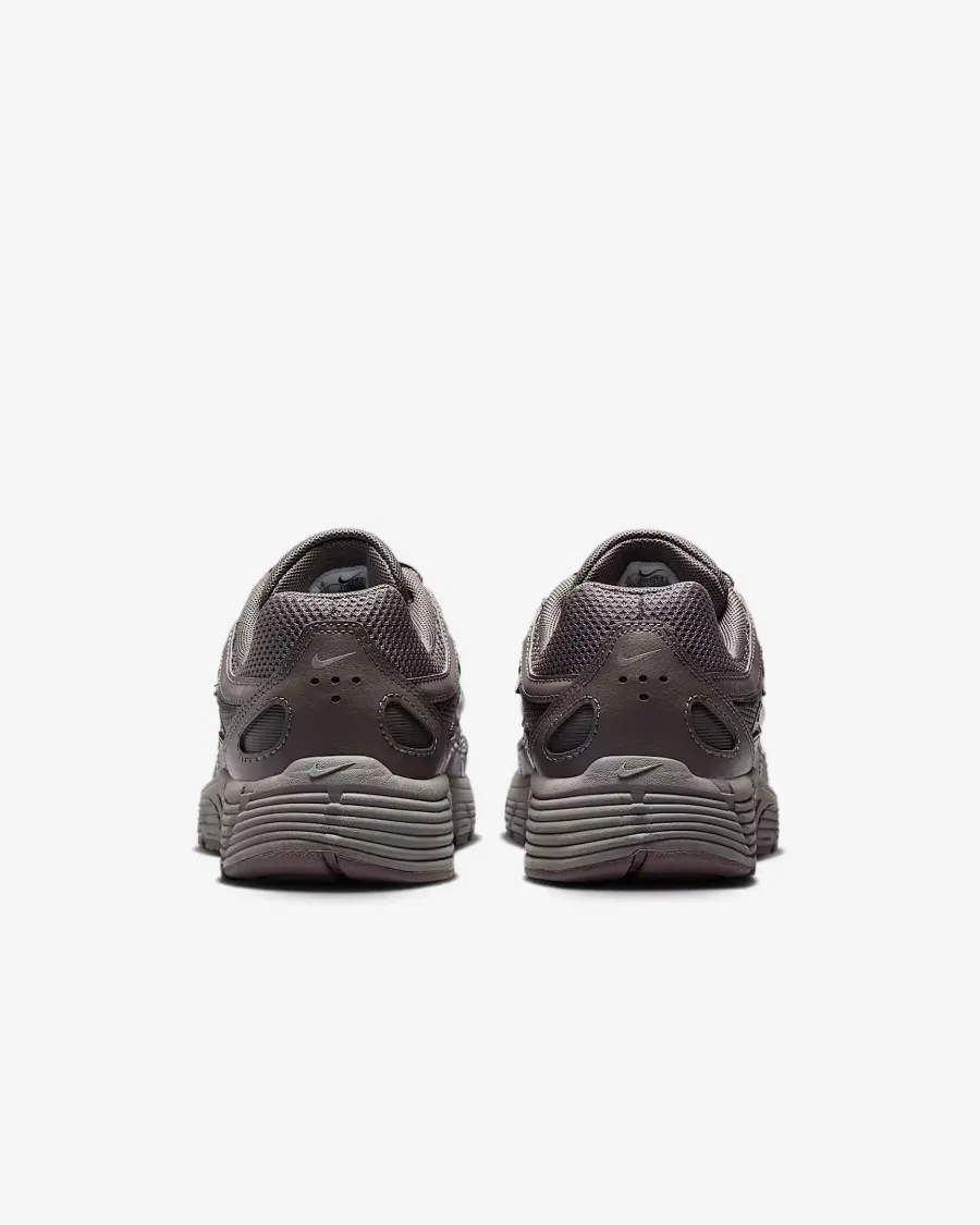 Кросівки Nike P-6000 HV5064-200