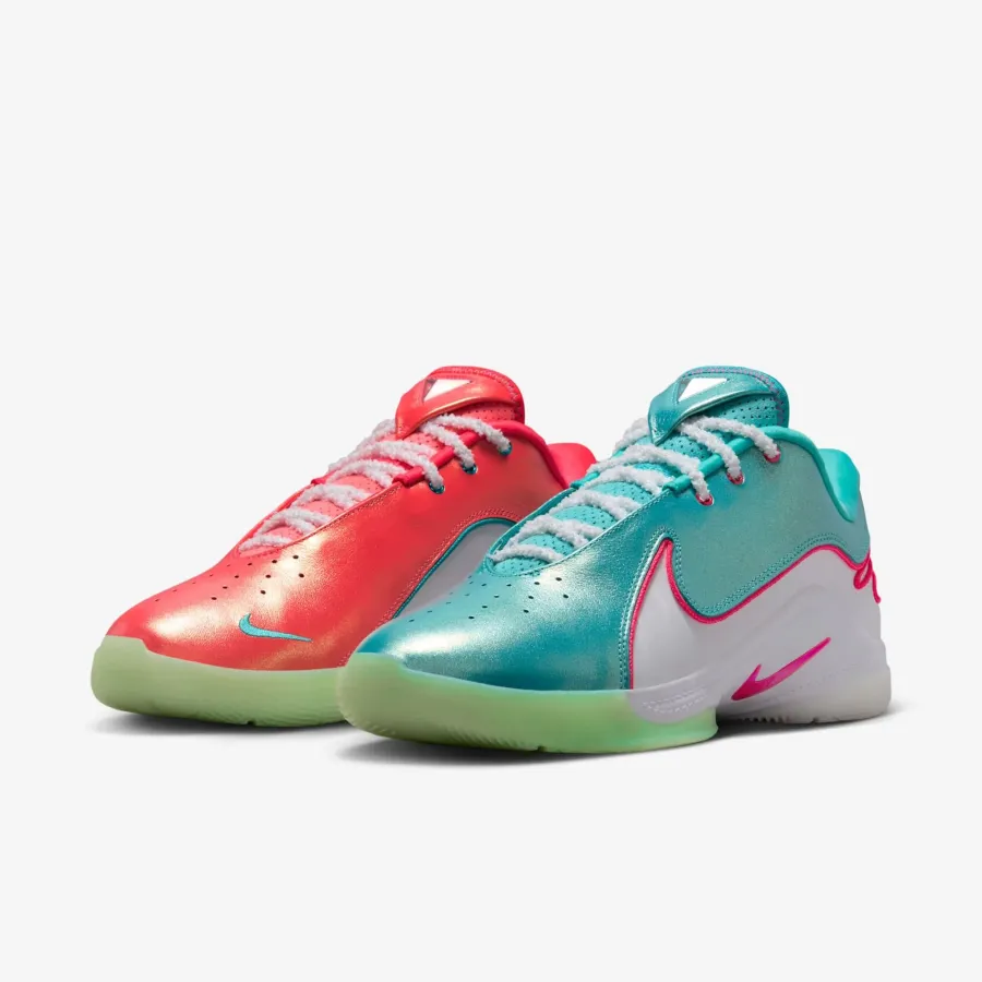 Кросівки Nike LeBron XXII Limelight HV5148-600