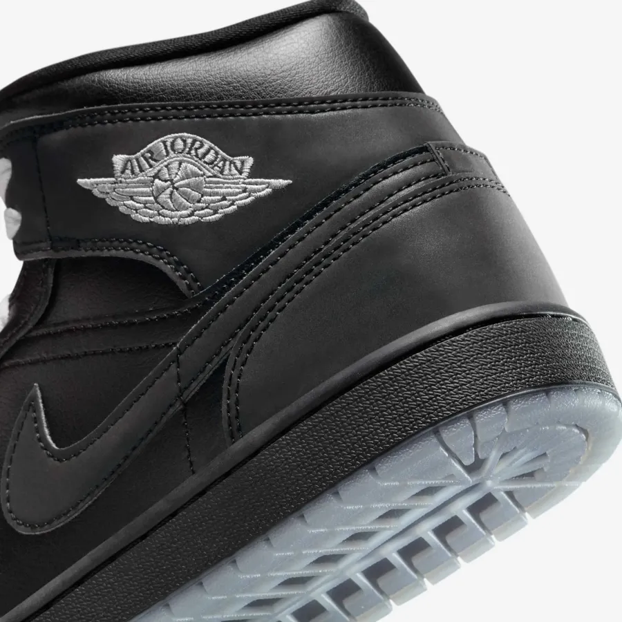 Кросівки Nike Air Jordan 1 Mid SE HV5180-010