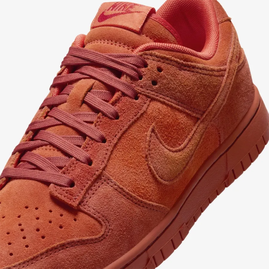 Кросівки Nike Dunk Low SE HQ1965-100 HV5756-633