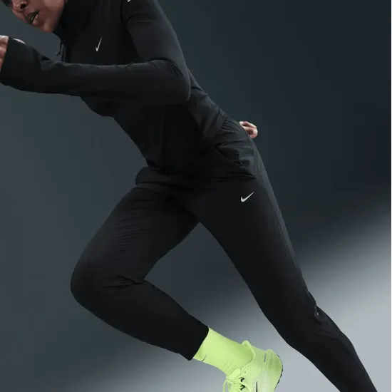 Штани Nike Tempo Dri-FIT Mid-Rise 7/8 Running Trousers HV5764-010
