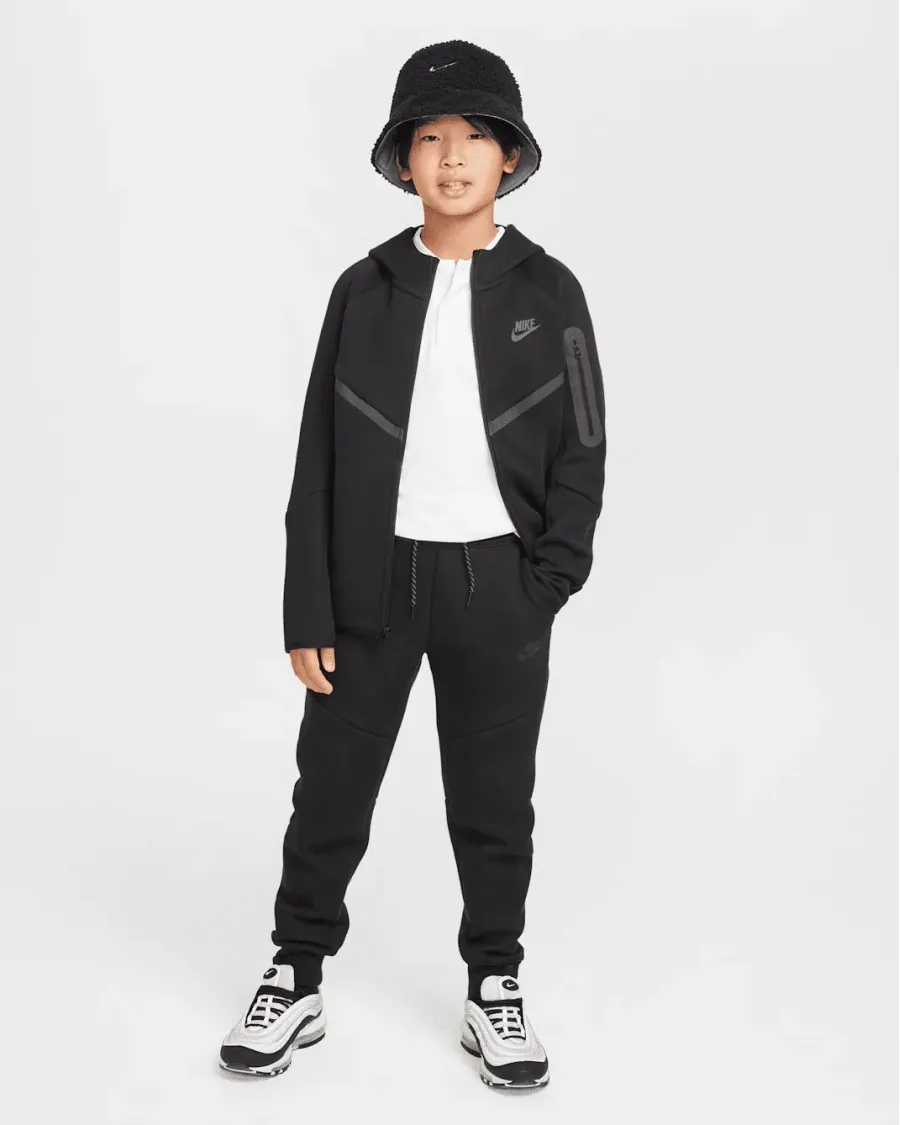 Костюм Nike Sportswear Tech Fleece Full-Zip HV5867-010_HV5869-010